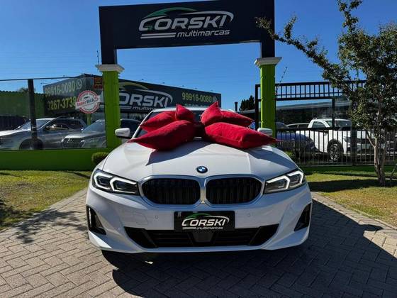 BMW 320i 2.0 16V TURBO FLEX M SPORT AUTOMÁTICO BMW 320i 2.0 16V TURBO FLEX M SPORT AUTOMÁTICO